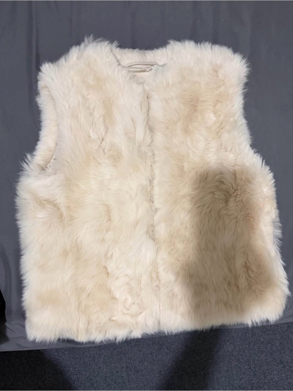 NILI LOTAN Cream Lamb Fur Vest XS